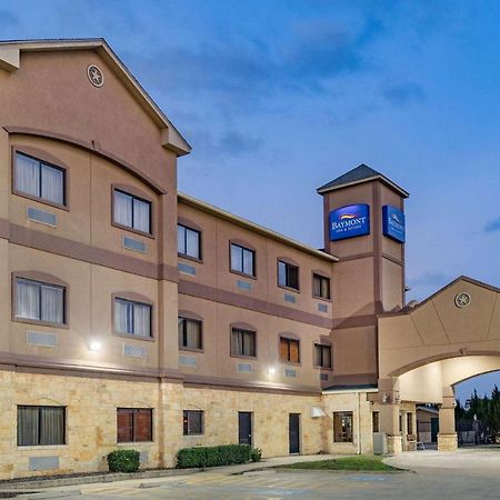 Hotel Baymont By Wyndham Cuero Extérieur photo