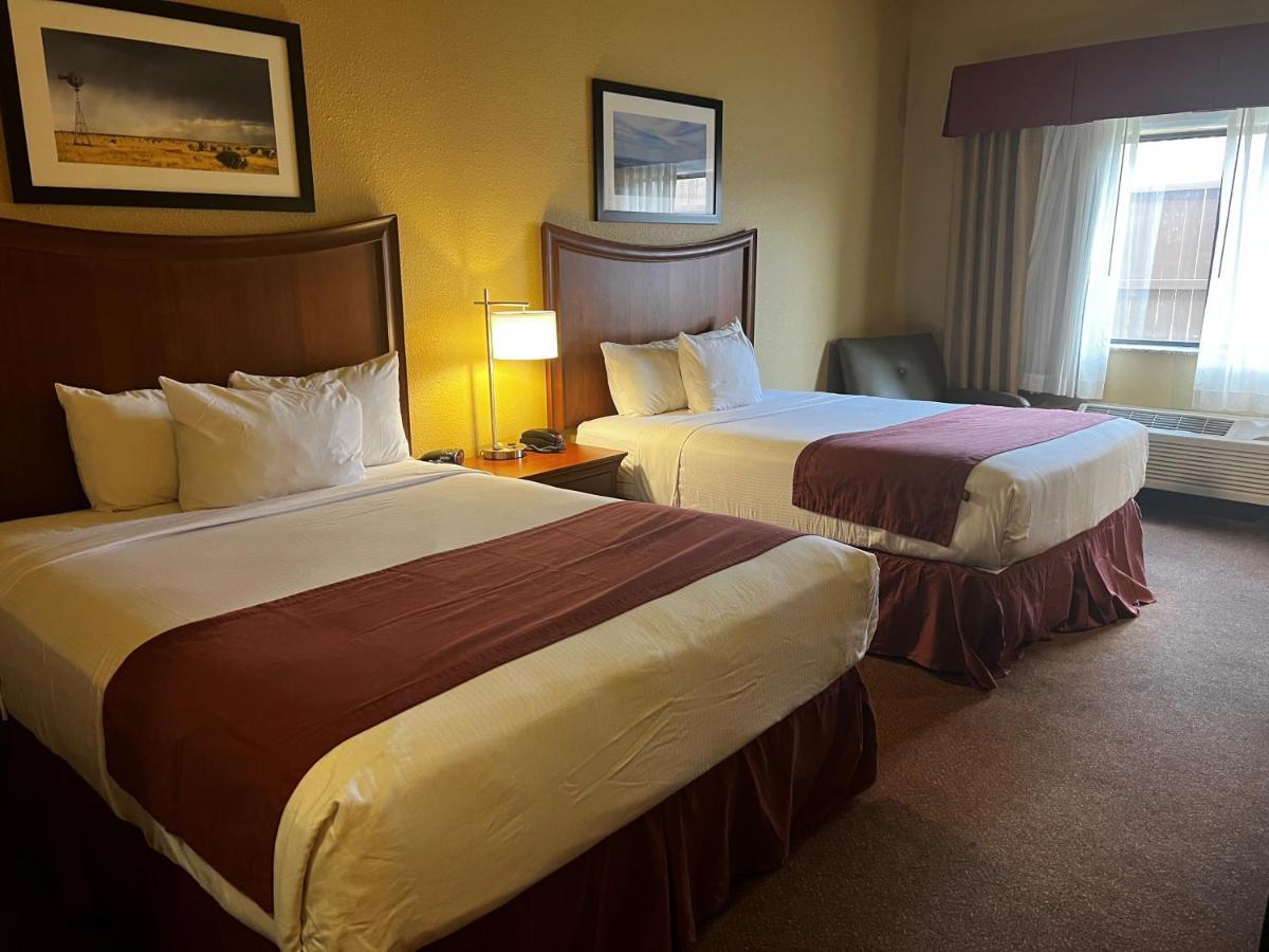 Hotel Baymont By Wyndham Cuero Extérieur photo