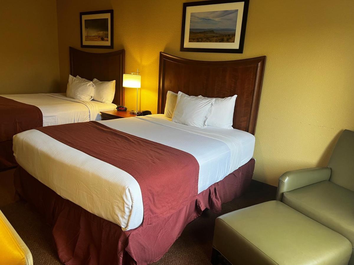Hotel Baymont By Wyndham Cuero Extérieur photo
